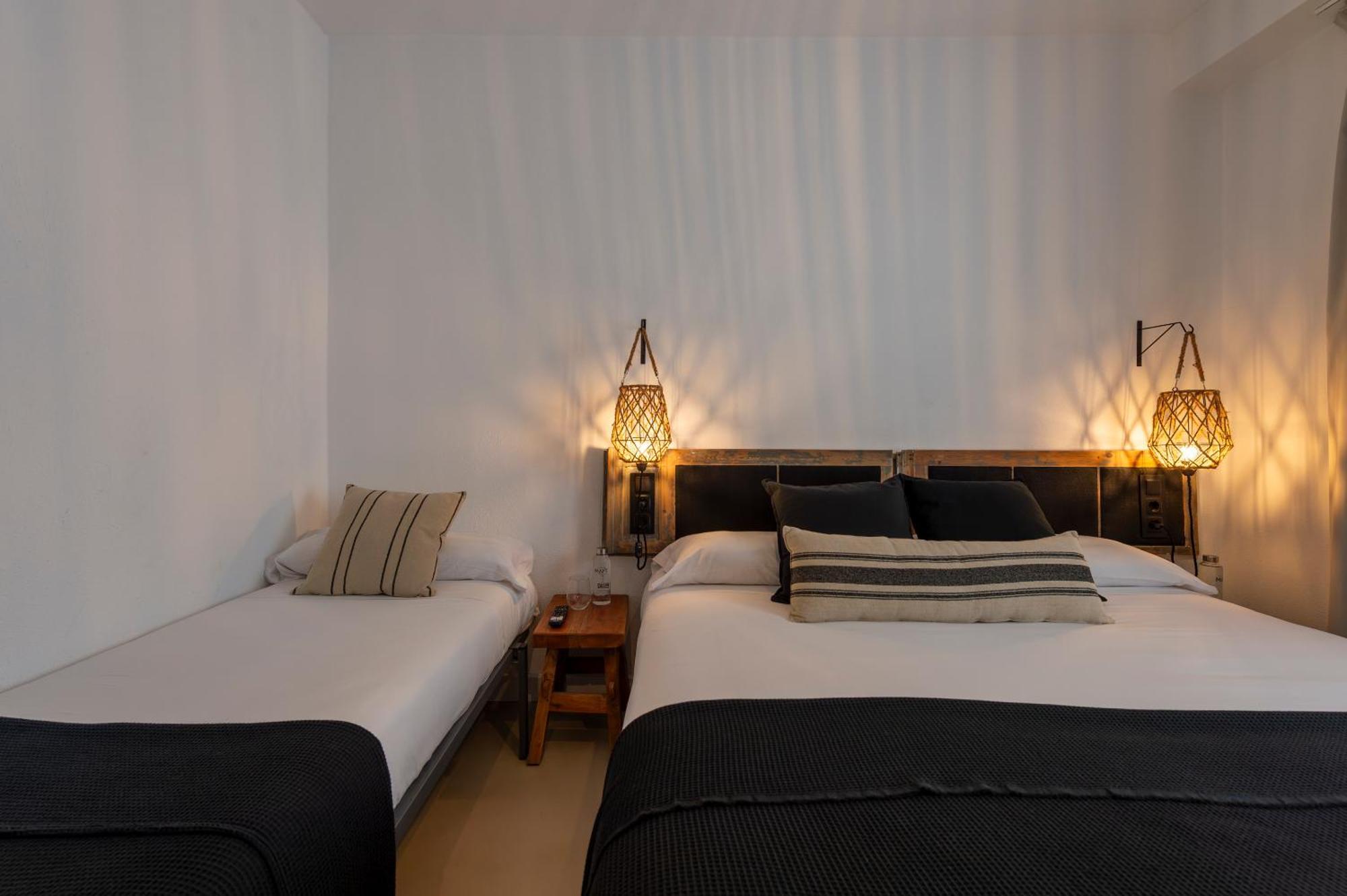 Hostal Boutique Es Menut Тоса-де-Мар Екстер'єр фото
