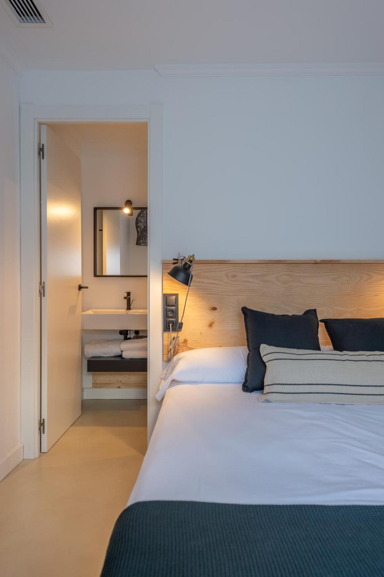 Hostal Boutique Es Menut Тоса-де-Мар Екстер'єр фото